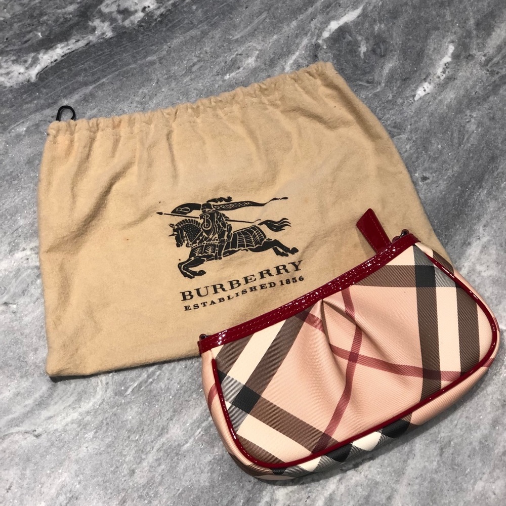 Burburry Nova Check Shoulder Bag